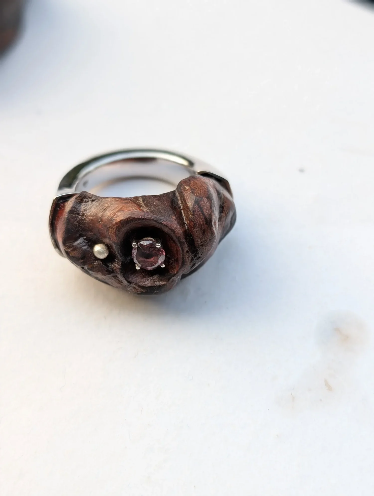 ONA RING