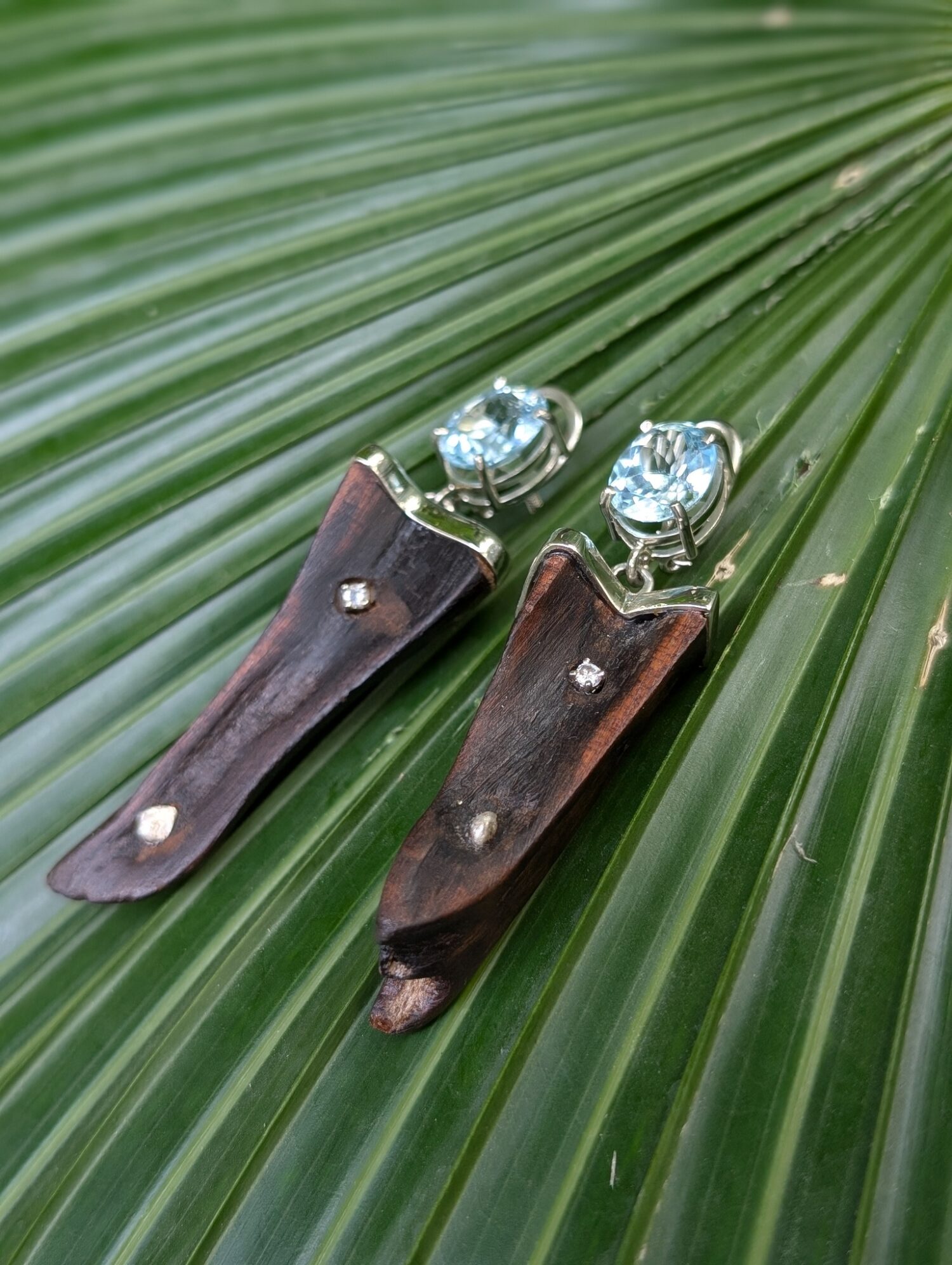 Drifted Light Earrings