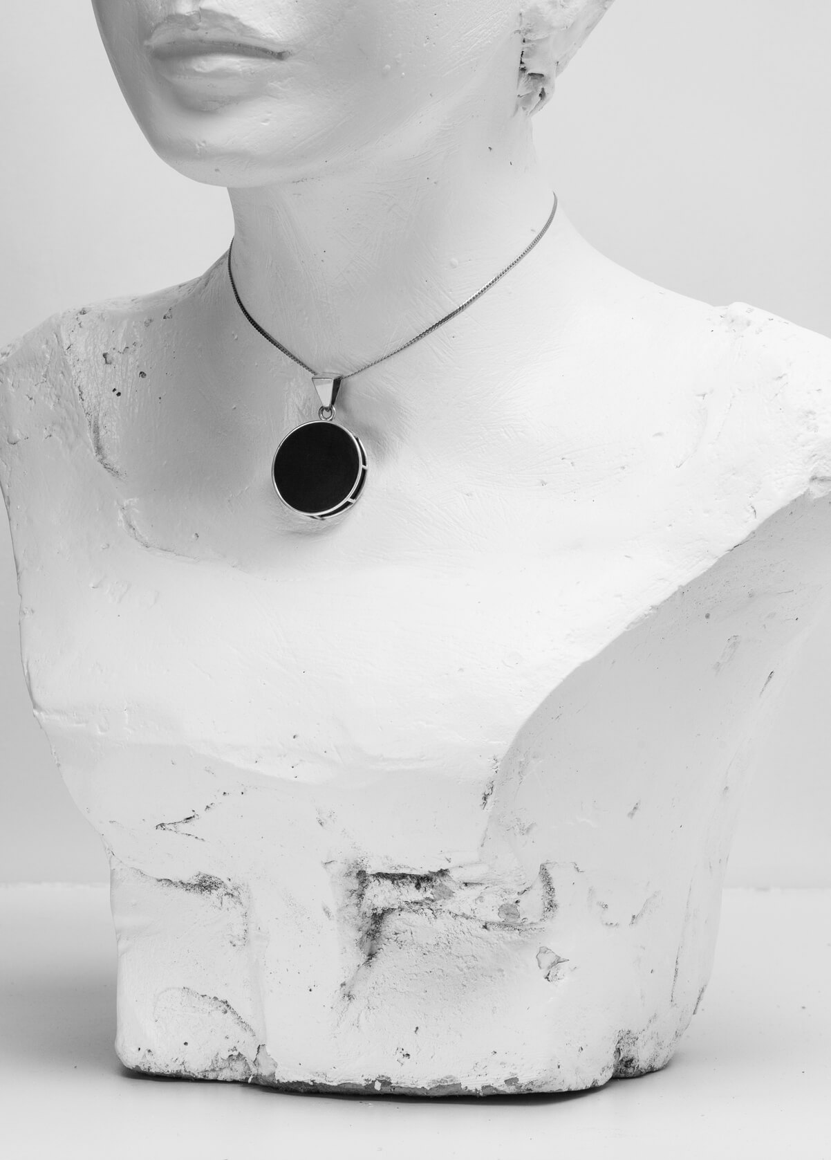 BLACK MOON PENDANT WITH CHAIN