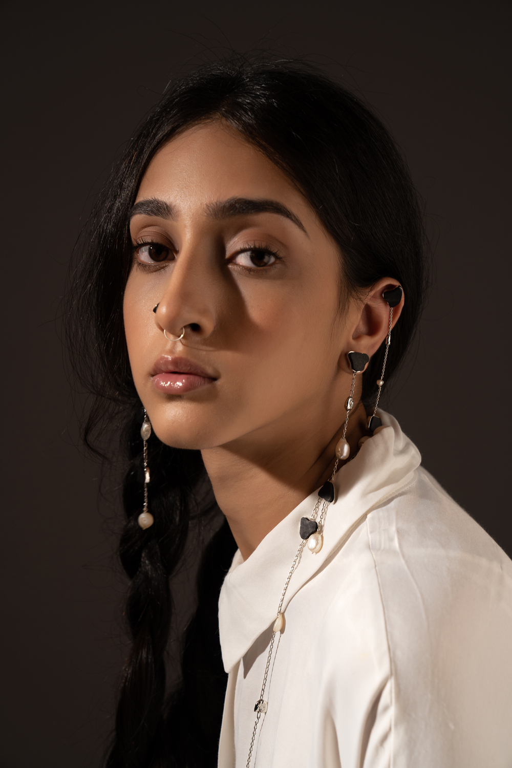 BLACK PEARL EARRING