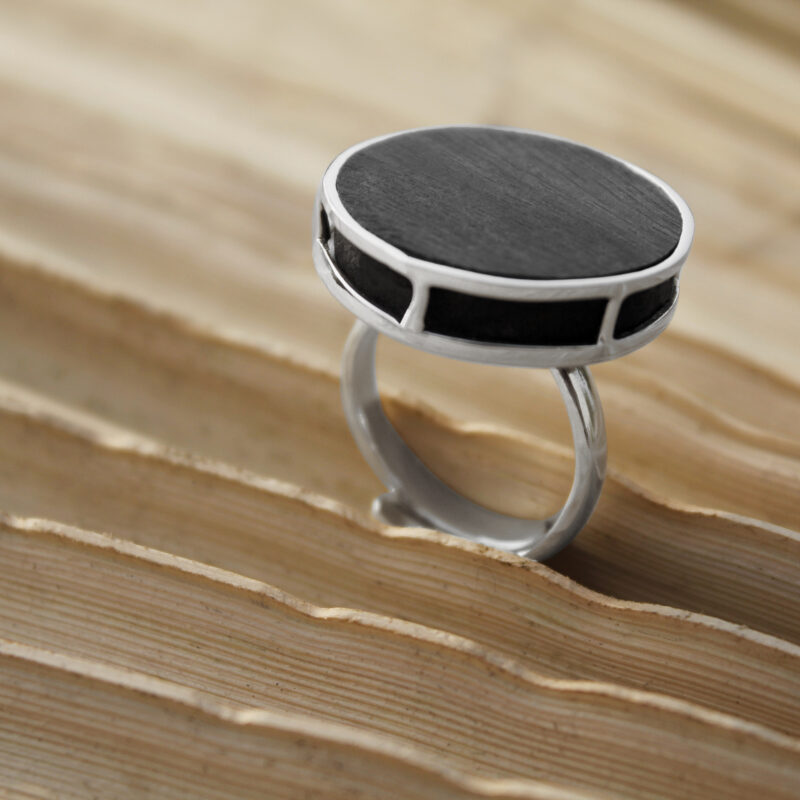 Black Moon Ring