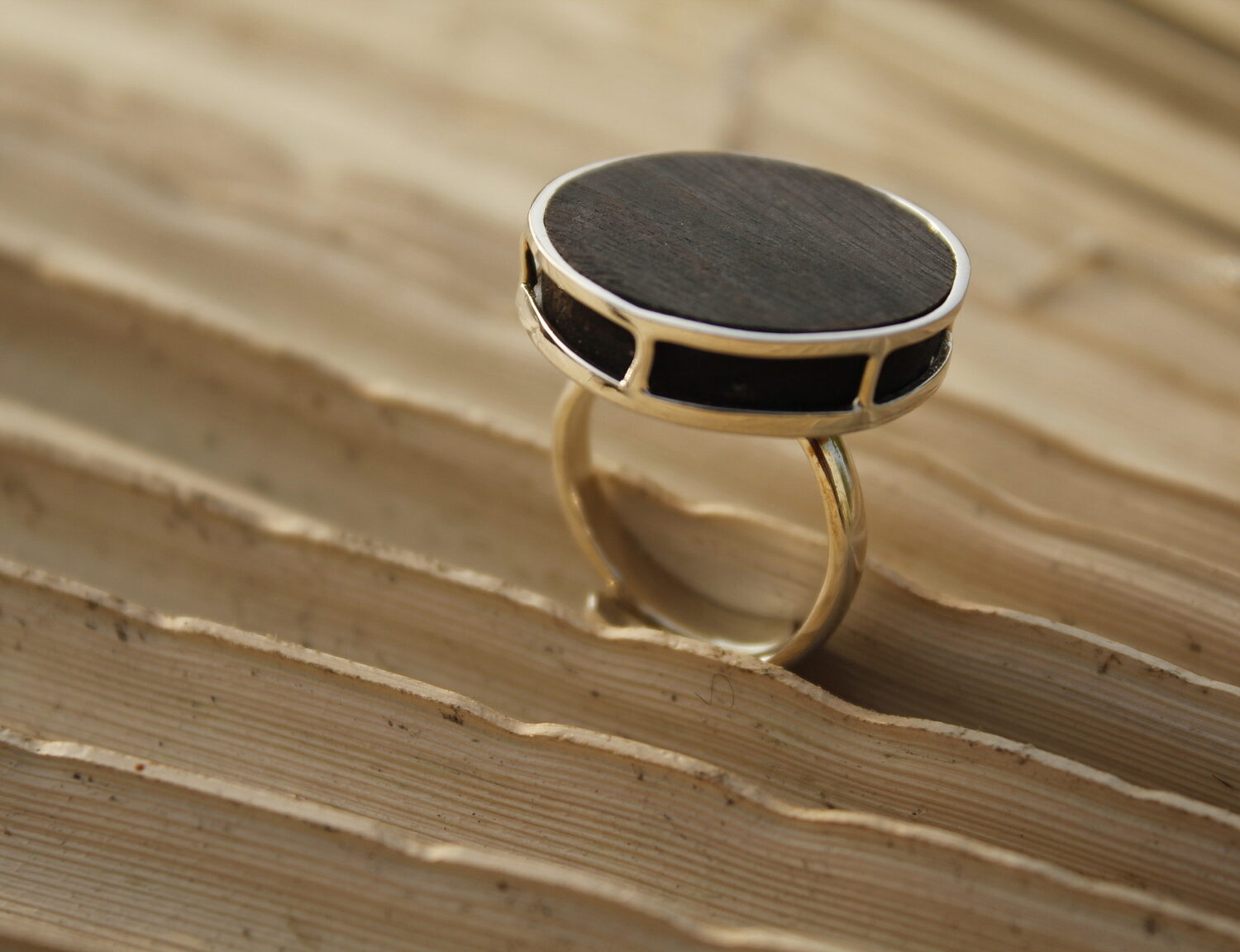Black Moon Ring