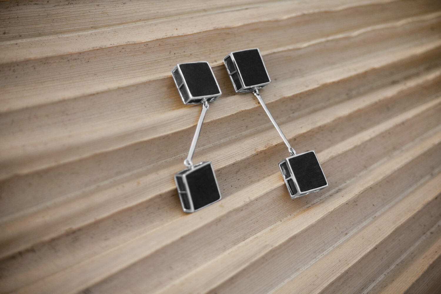 DARK FORMATION EBONY EARRINGS