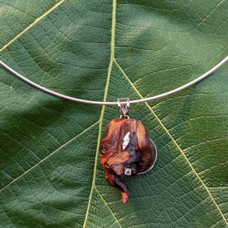 Lush Tide Pendant