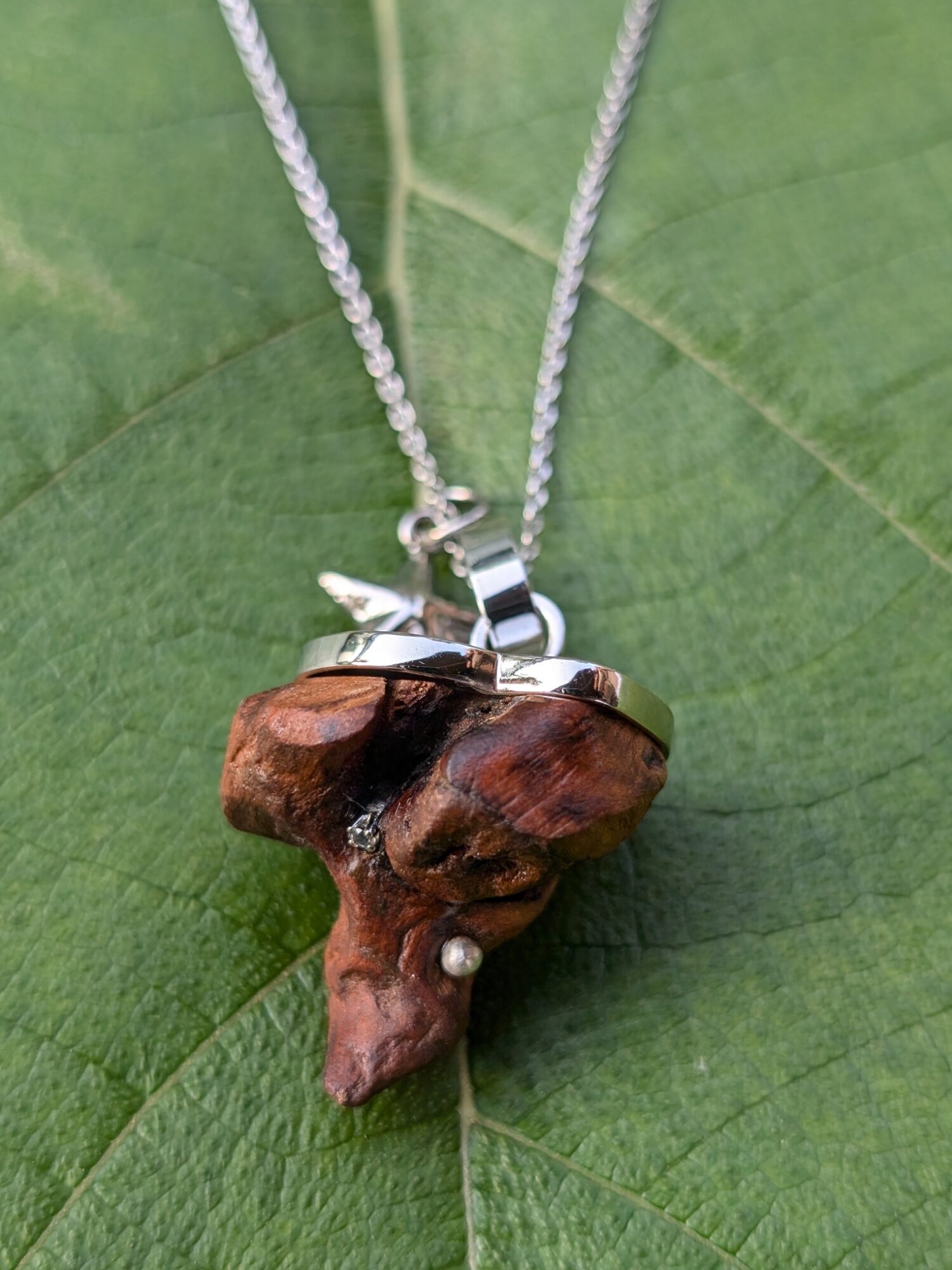ELV Pendants