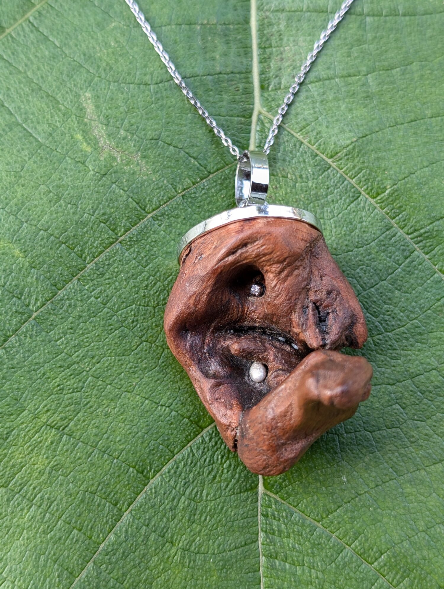 ELV Pendants