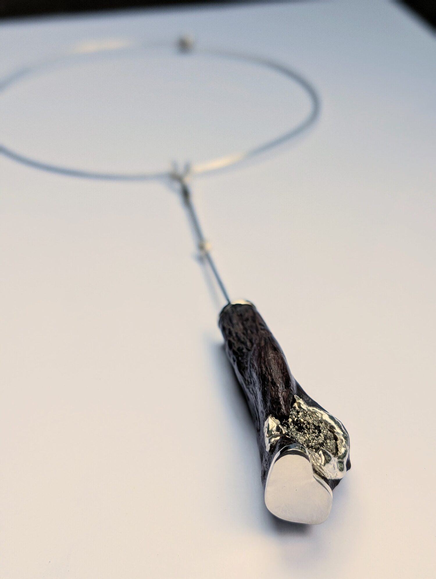 Onde Choker & Pendant